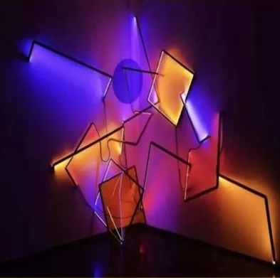 4044